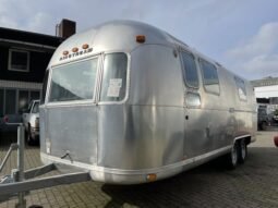 Airstream Land Yacht