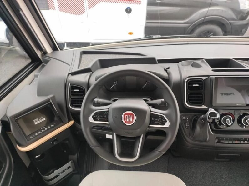 
								Pilote G740 Used full									
