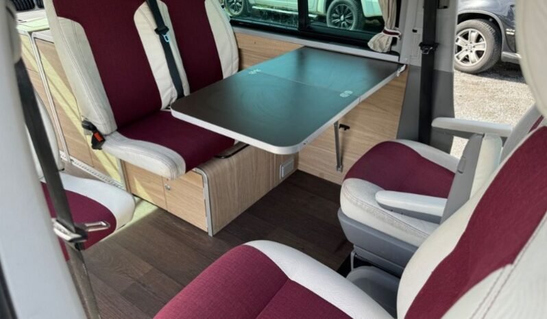 
								Volkswagen T5 Hymer Used full									