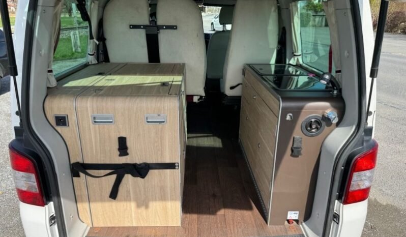 
								Volkswagen T5 Hymer Used full									