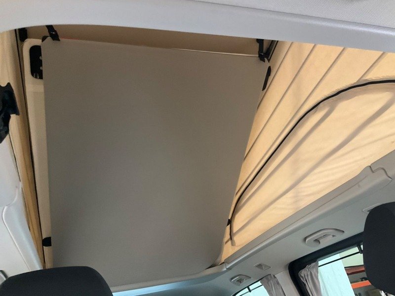 Photo of a used-cars mercedes-benz campervan for sale in - Greencampz RV Marketplace