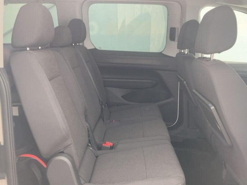 
								Volkswagen Caddy California 2.0 TDI Maxi Used full									
