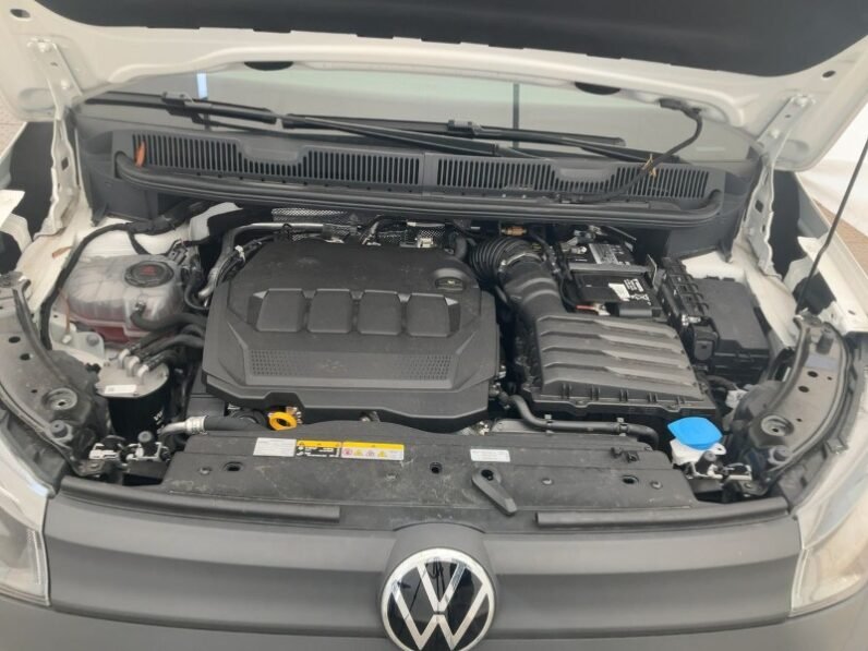 
								Volkswagen Caddy California 2.0 TDI Maxi Used full									