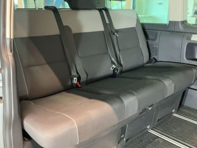 
								Volkswagen T5 California 2.0 TDI Beach Edition 4 Motion Used full									