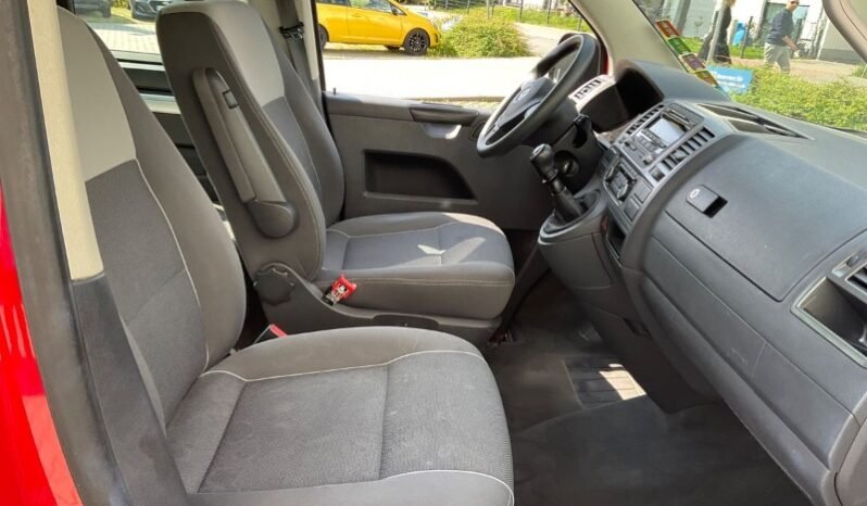 
								Volkswagen T5 California 2.0 TDI Beach Edition Used full									