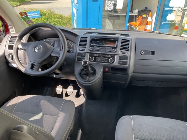 
								Volkswagen T5 California 2.0 TDI Beach Edition Used full									