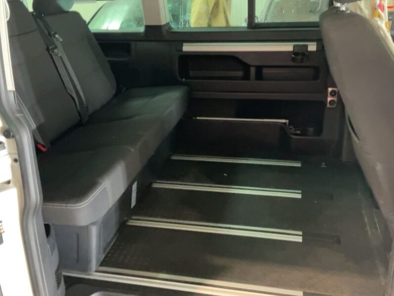 
								Volkswagen T6 California 2.0 TDI Beach Edition Used full									