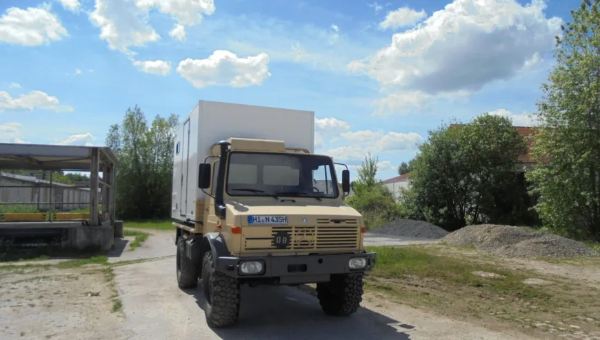 Mercedes-Benz Unimog 1300L Expedition